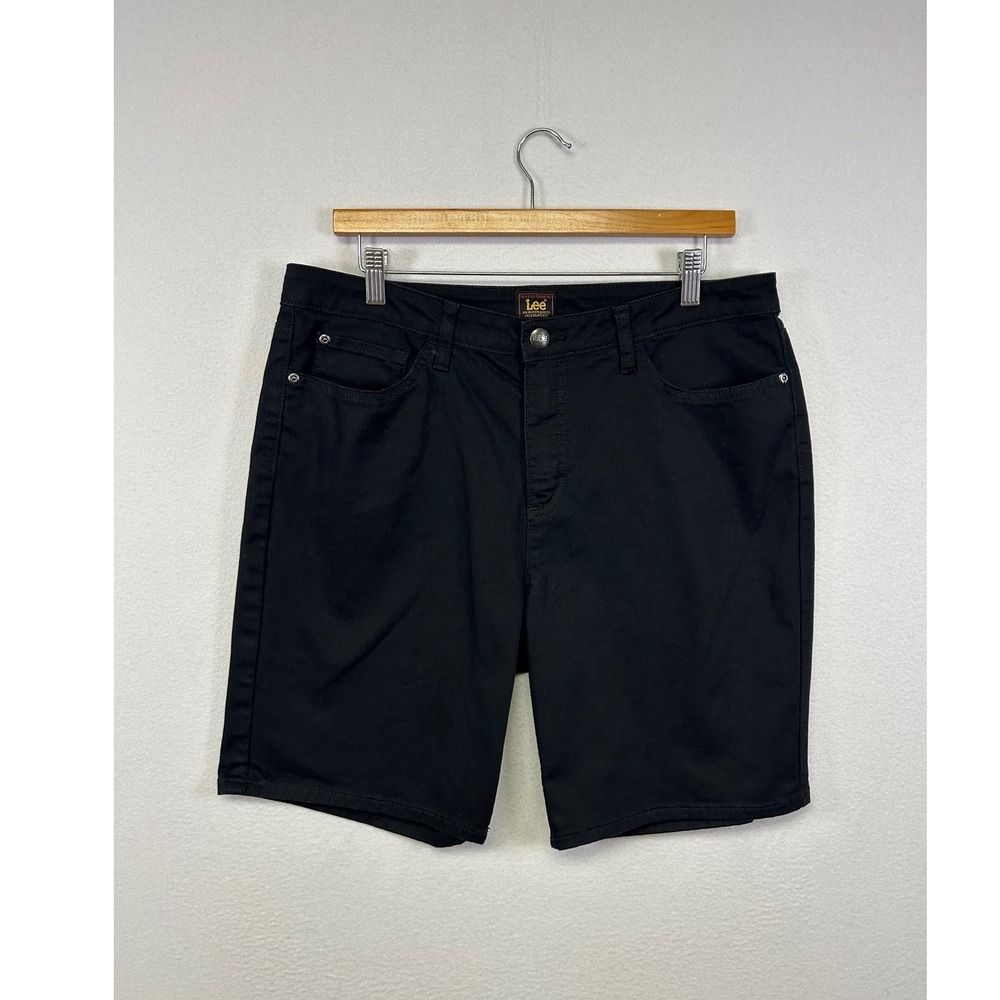 Goth‎ Grunge Lee Womens 16 Medium Black Stretch Denim 5-Pocket Mid Rise Shorts
